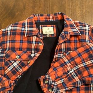 Mens Legendary Whitetails Deer Camp Berber lined shirt jacket, size Medium